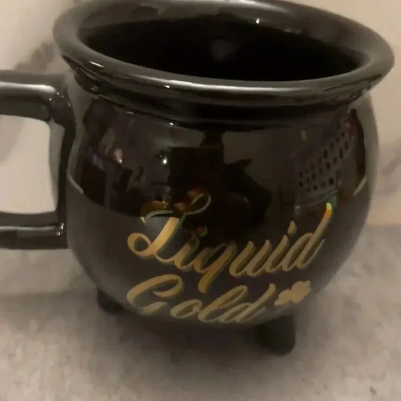NWT Liquid Gold Black Coffee Tea Mug Gold Tone Lettering Pot of Gold - Picture 2 of 3
